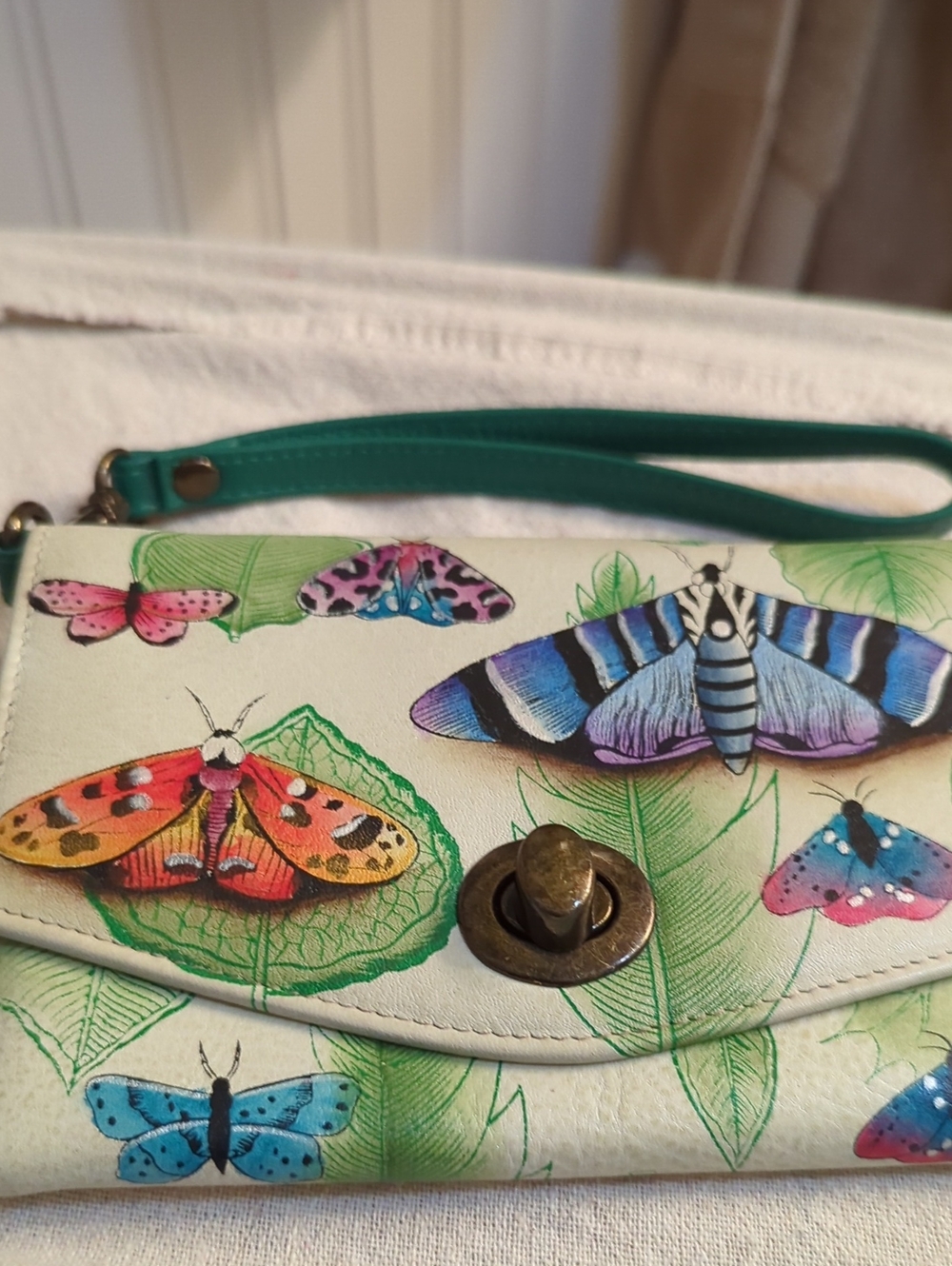 Anuschka wristlet